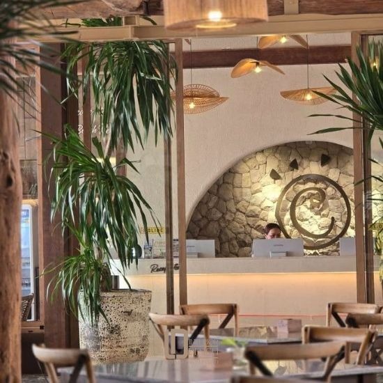 รับเหมาตกแต่งภายในรีสอร์ท